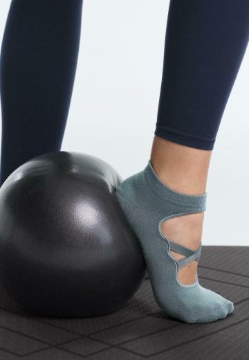 Короткие носки