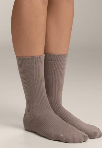 Спортивные носки