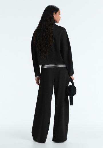 Спортивные штаны