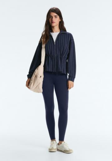 Спортивная толстовка