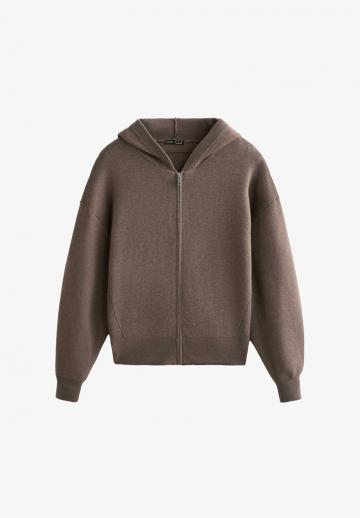 Спортивная толстовка