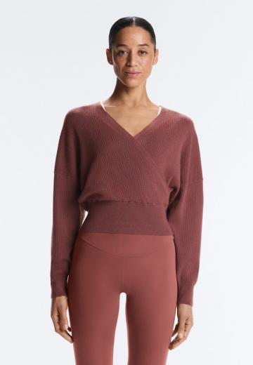 Спортивная толстовка