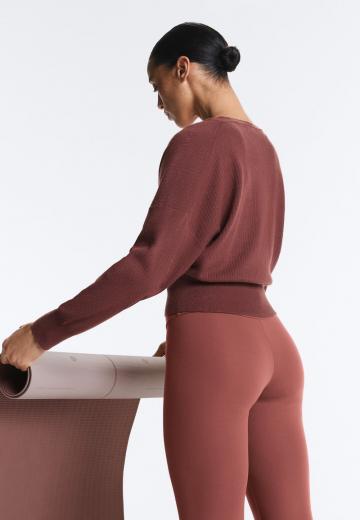 Спортивная толстовка