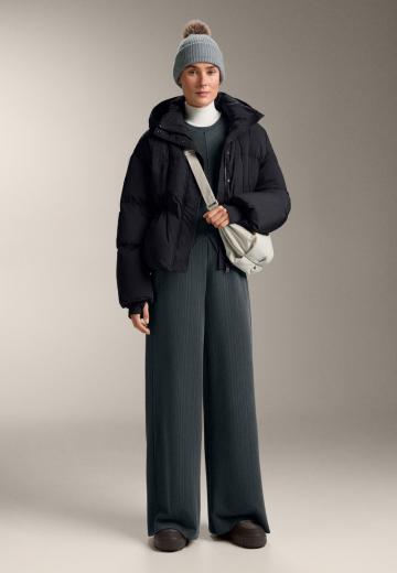 Спортивная толстовка