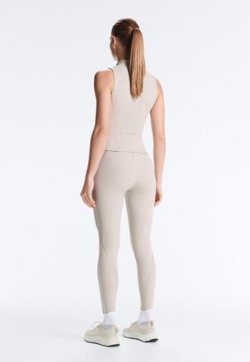 Спортивный топ