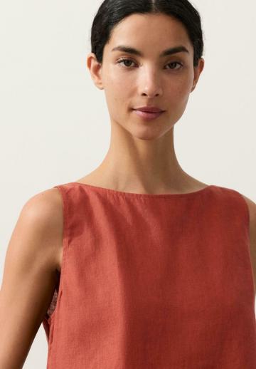 Блузка без рукавов