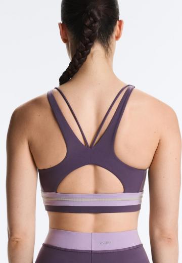 Спортивный топ