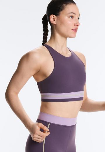 Спортивный топ