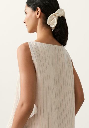 Блузка без рукавов