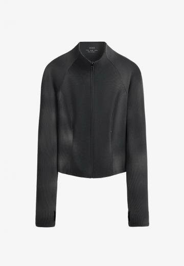 Спортивная куртка