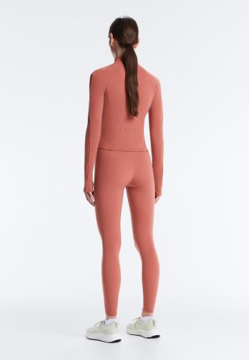 Спортивная куртка