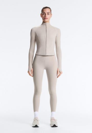 Спортивная куртка