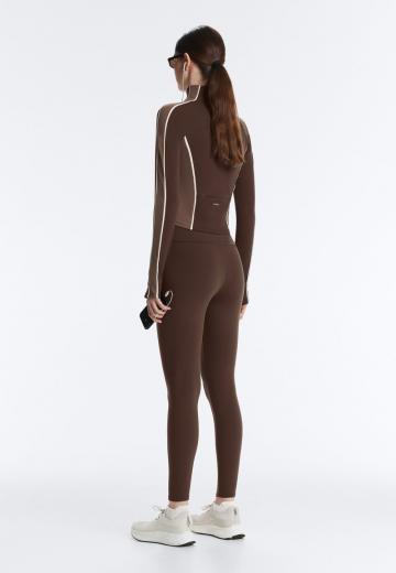 Спортивная куртка