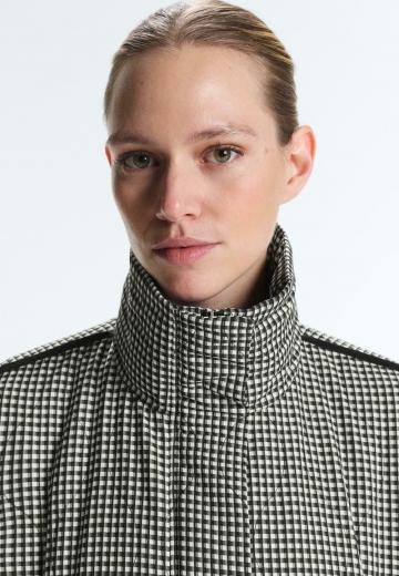 Зимняя куртка