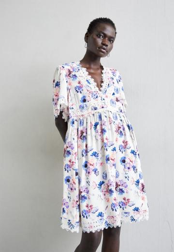 Летнее платье