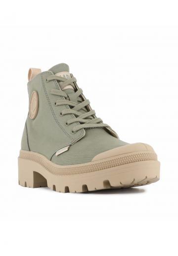 Ботинки на шнуровке