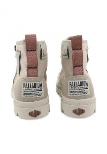 Ботинки на шнуровке