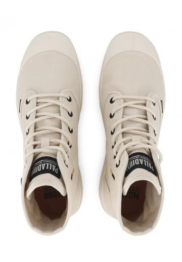 Ботинки на шнуровке