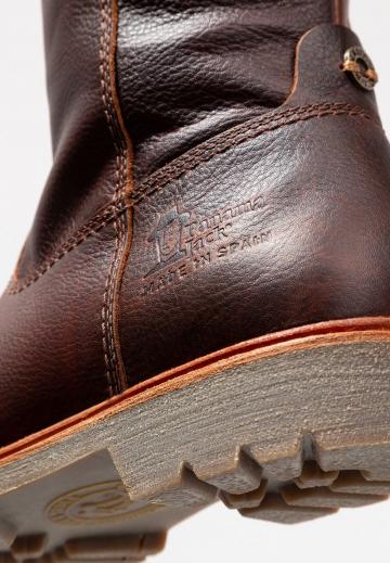 Зимние ботинки