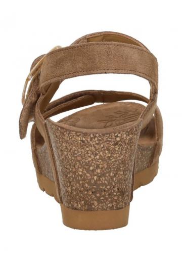 Босоножки на танкетке