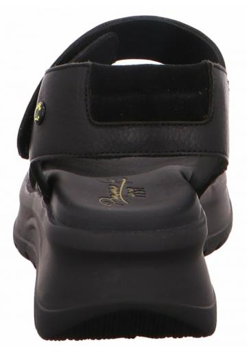 Босоножки на танкетке