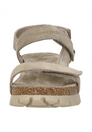 Босоножки на танкетке