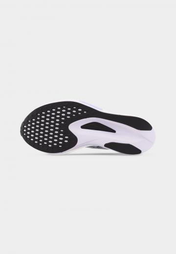 Беговые кроссовки