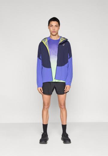 Спортивная куртка