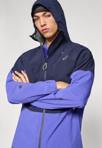 Спортивная куртка