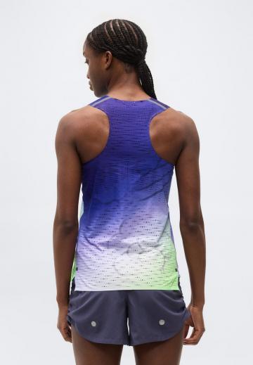 Спортивный топ