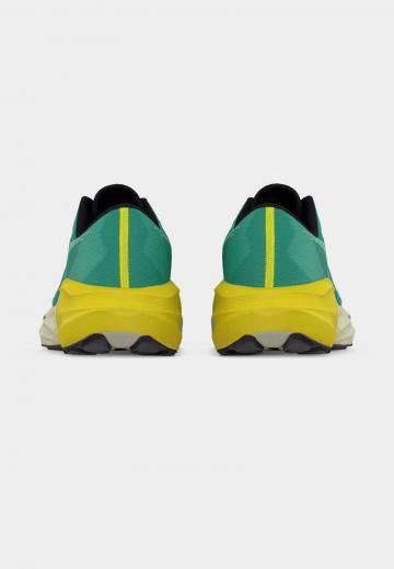 Беговые кроссовки