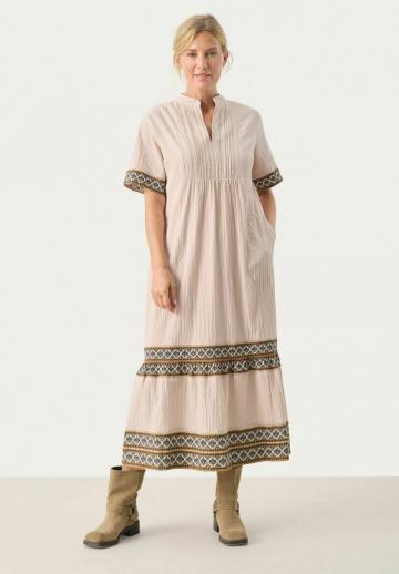 Летнее платье