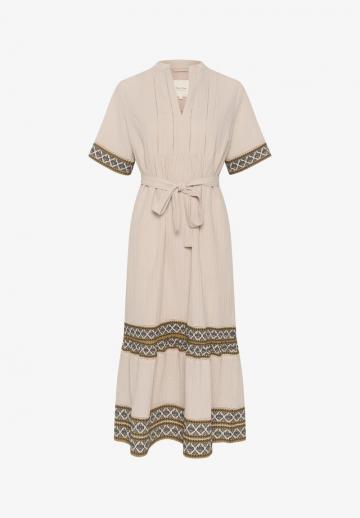 Летнее платье