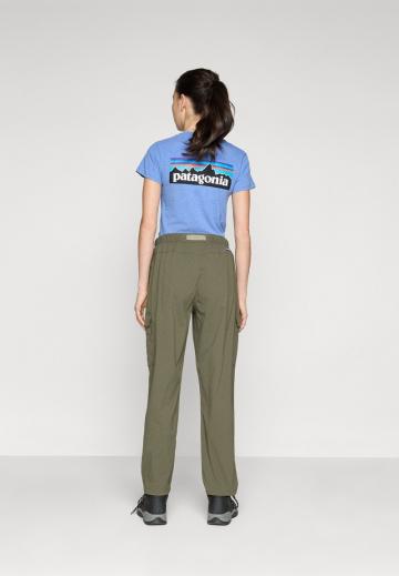 Спортивные штаны