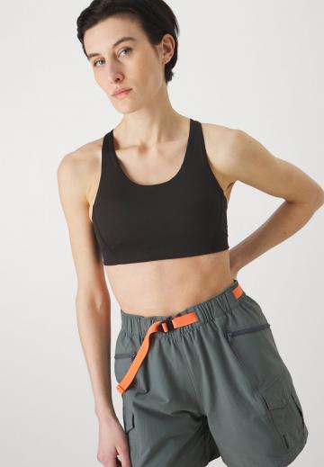 Спортивный бюстгальтер