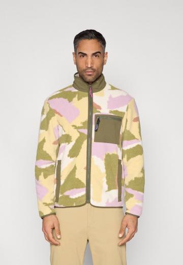 Флисовая куртка