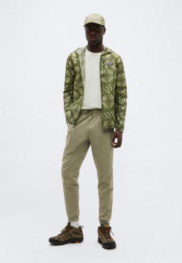 Спортивные штаны