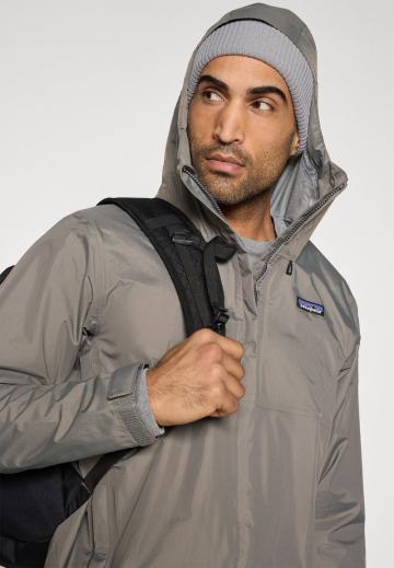 Куртка-дождевик