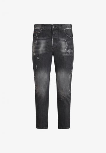 Прямые джинсы