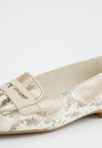 Полуботинки