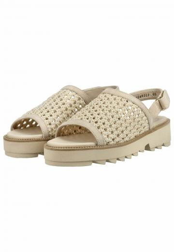 Босоножки на платформе