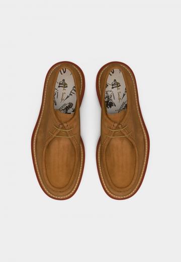 Ботинки на шнуровке