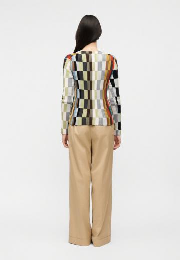 Вязаная кофта