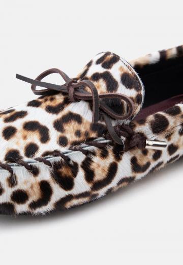 Полуботинки