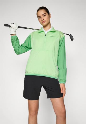 Спортивная куртка