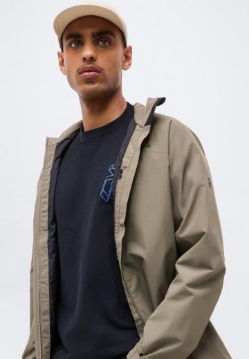 Спортивная кофта