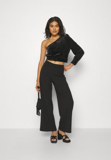 Топ на одно плечо