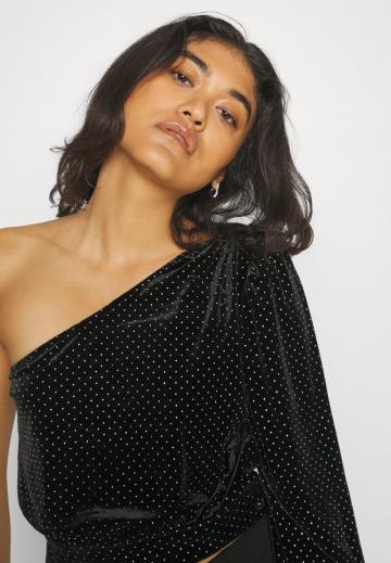 Топ на одно плечо