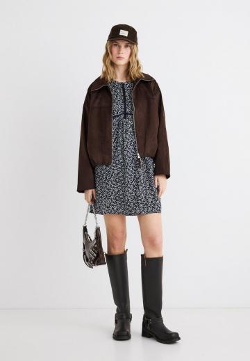 Короткое платье