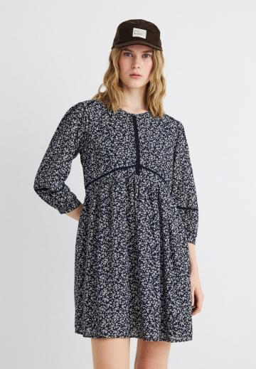 Короткое платье